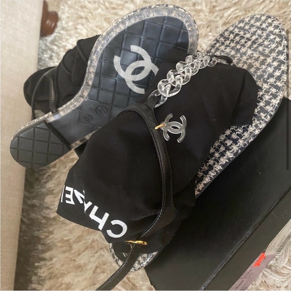 Chanel sandals - Picture 8 of 8